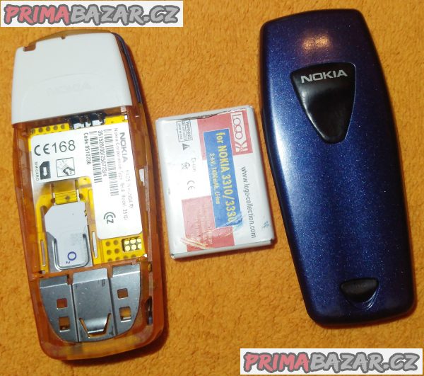 Nokia 3510i s originální Nokia nabíječkou!!! Nokia 3510i s originální Nokia nabíječkou!!!