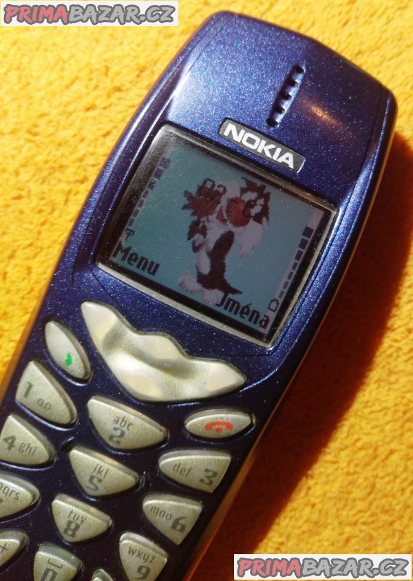 Nokia 3510i s originální Nokia nabíječkou!!! Nokia 3510i s originální Nokia nabíječkou!!!