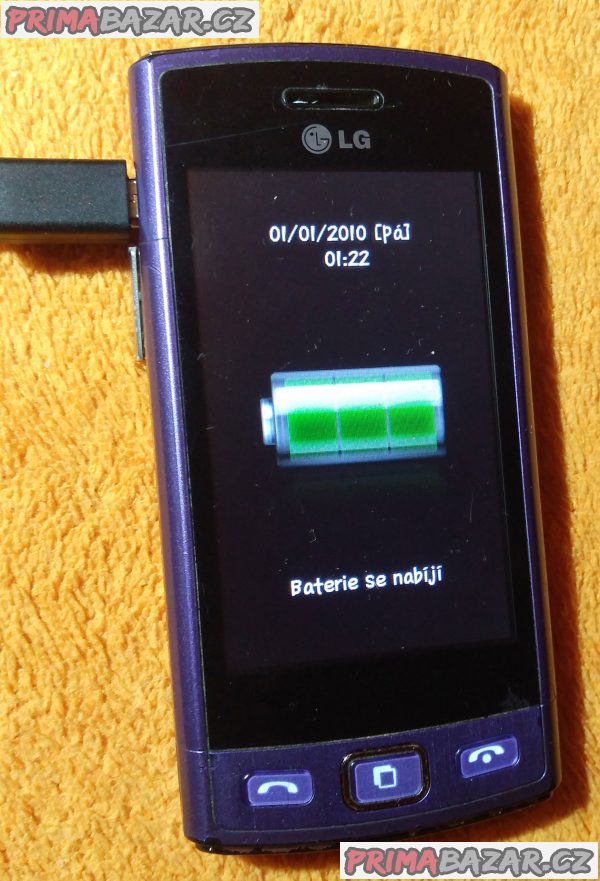 LG GM360 - k opravě nebo na náhradní díly!!! LG GM360 - k opravě nebo na náhradní díly!!!