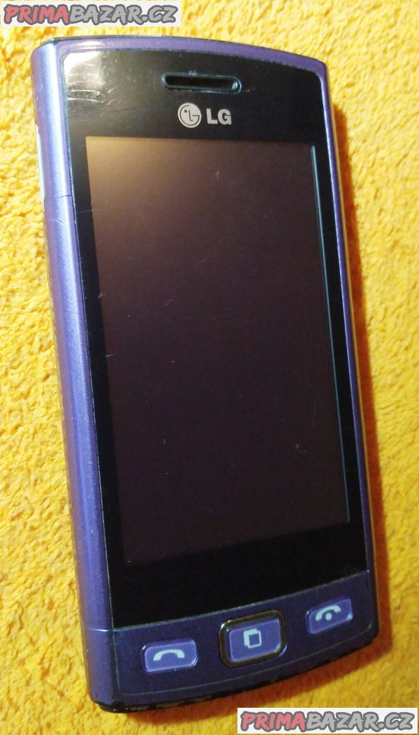 LG GM360 - k opravě nebo na náhradní díly!!! LG GM360 - k opravě nebo na náhradní díly!!!