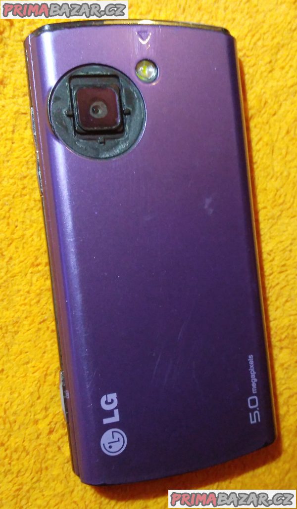 LG GM360 - k opravě nebo na náhradní díly!!! LG GM360 - k opravě nebo na náhradní díly!!!