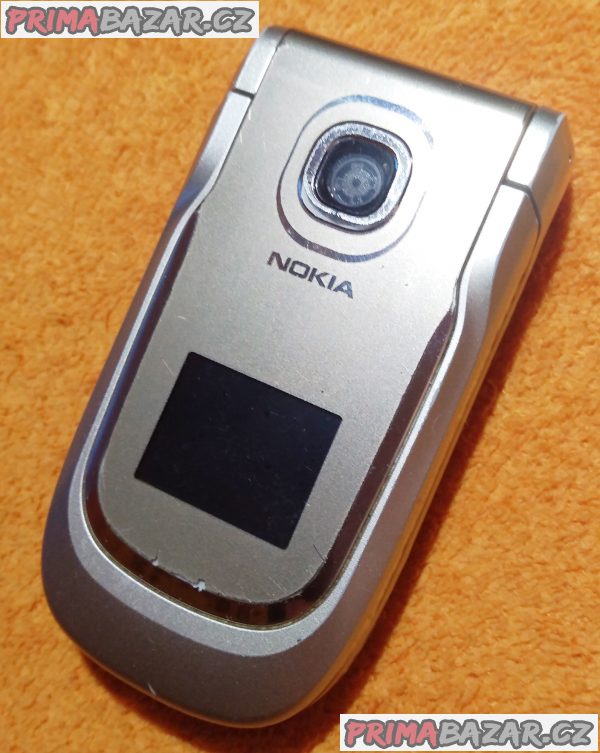 Výklopná Nokia 2760 - k opravě nebo na náhradní díly!!! Výklopná Nokia 2760 - k opravě nebo na náhradní díly!!!