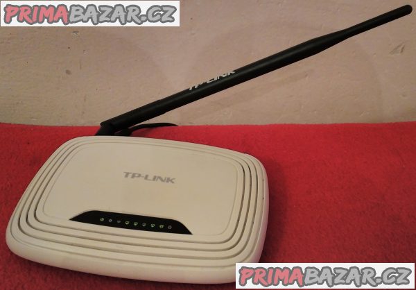 Wi-Fi router TP-LINK TL-WR741ND.