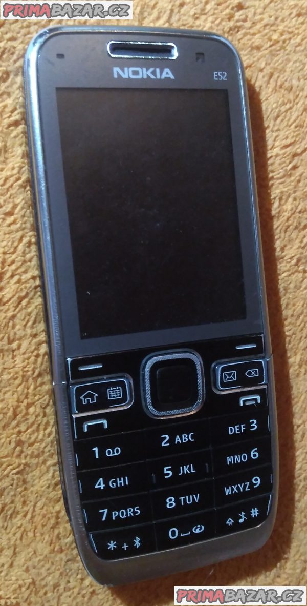 Nokia E52-1 - k opravě nebo na náhradní díly!!! Nokia E52-1 - k opravě nebo na náhradní díly!!!