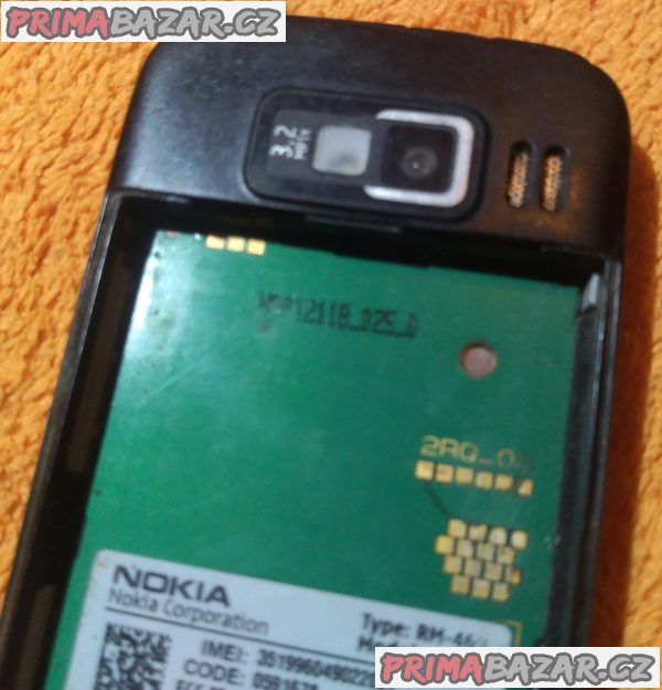 Nokia E52-1 - k opravě nebo na náhradní díly!!! Nokia E52-1 - k opravě nebo na náhradní díly!!!