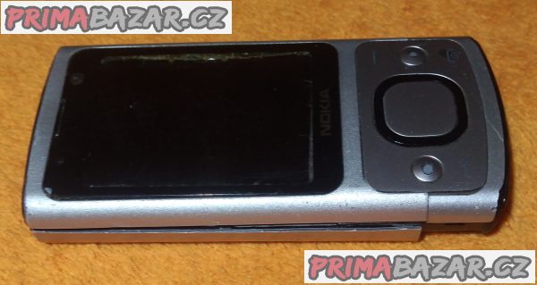 Výsuvná Nokia 6700s - na náhradní díly nebo k opravě!!!