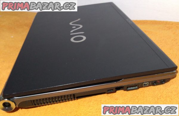 Notebook SONY Vaio Z - k opravě nebo na náhradní díly!!! Notebook SONY Vaio Z - k opravě nebo na náhradní díly!!!