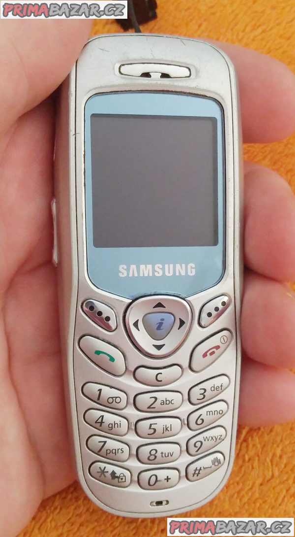 Samsung C200N - k opravě nebo na náhradní díly!!! Samsung C200N - k opravě nebo na náhradní díly!!!