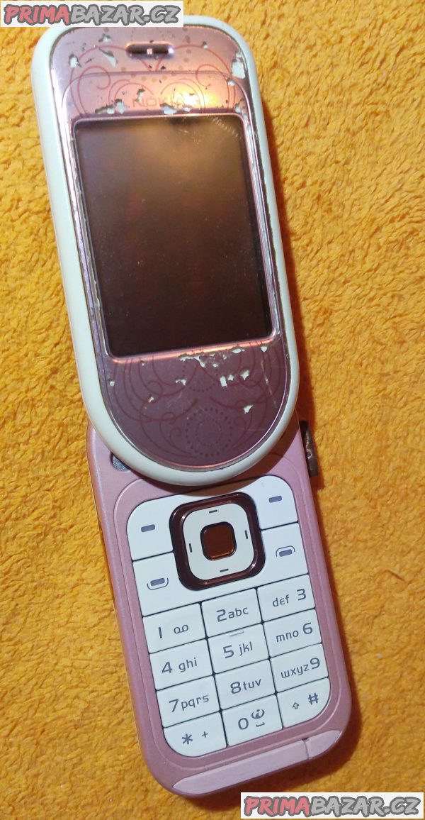 Otočná Nokia 7373 - k opravě nebo na náhradní díly!!! Otočná Nokia 7373 - k opravě nebo na náhradní díly!!!