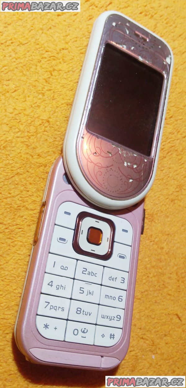 Otočná Nokia 7373 - k opravě nebo na náhradní díly!!! Otočná Nokia 7373 - k opravě nebo na náhradní díly!!!