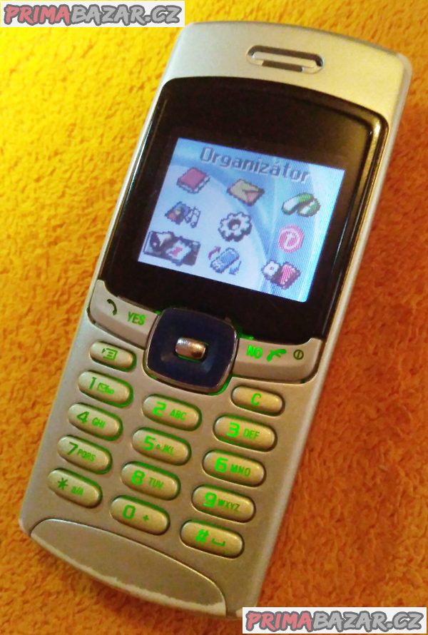 Sony Ericsson T230 - vč. nabíječky!!! Sony Ericsson T230 - vč. nabíječky!!!