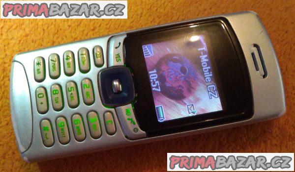 Sony Ericsson T230 - vč. nabíječky!!! Sony Ericsson T230 - vč. nabíječky!!!