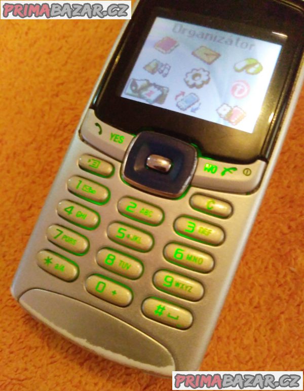 Sony Ericsson T230 - vč. nabíječky!!! Sony Ericsson T230 - vč. nabíječky!!!