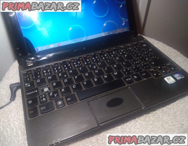 Mininotebook Lenovo IdeaPad S10-3 - funkční s drobným poškozením!!! Mininotebook Lenovo IdeaPad S10-3 - funkční s drobným poškozením!!!