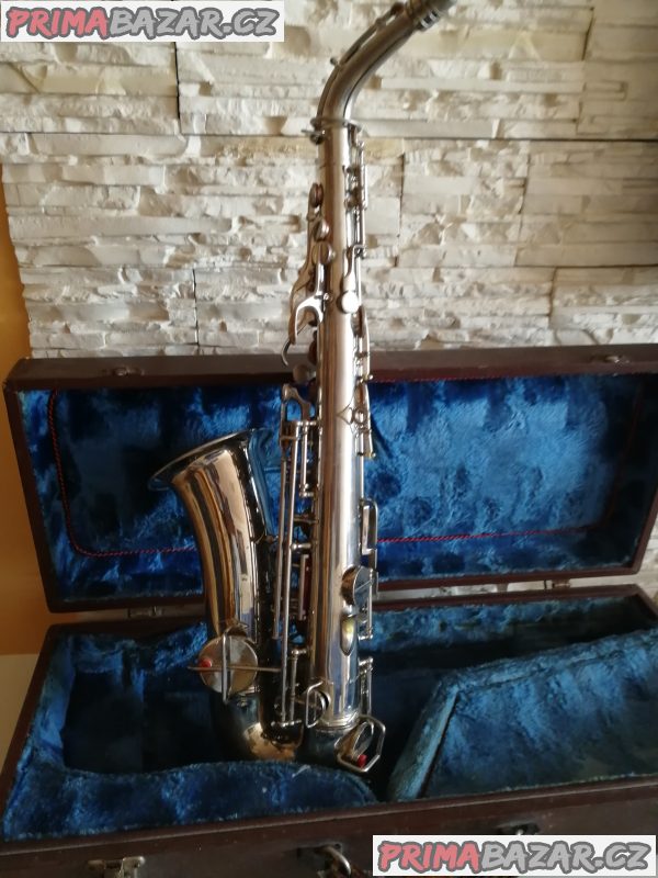 Alt saxofon KOHLERTS SÖHN GRASLITZ vyrobeno 1929