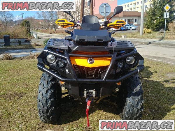 Prodám čtyřkolku can-am Outlander MAX XTP 1000 EFI