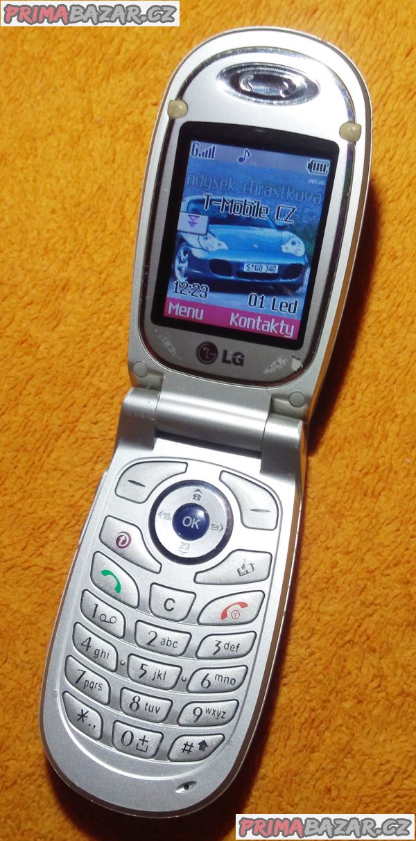 Véčko mobil LG C1200 - včetně nabíječky!!!