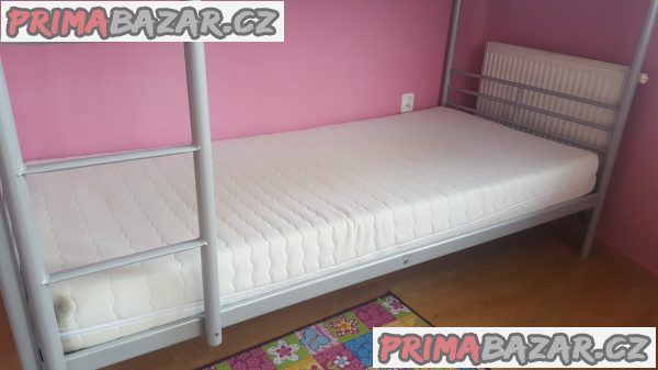 Kovová patrova postel Kovová patrova postel