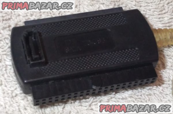 Externí napájecí zdroj 240V na 4-pin Molex 5-12V-2A s vypínačem + DÁREK!!! Externí napájecí zdroj 240V na 4-pin Molex 5-12V-2A s vypínačem + DÁREK!!!