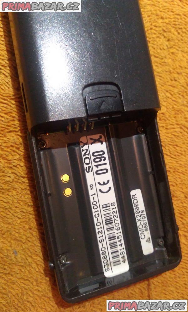 Sběratelský mobil SONY CMD-X2000DR!!! Sběratelský mobil SONY CMD-X2000DR!!!