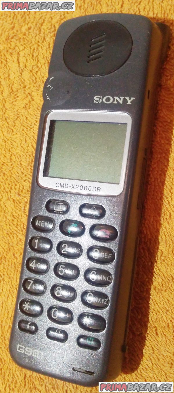 Sběratelský mobil SONY CMD-X2000DR!!! Sběratelský mobil SONY CMD-X2000DR!!!