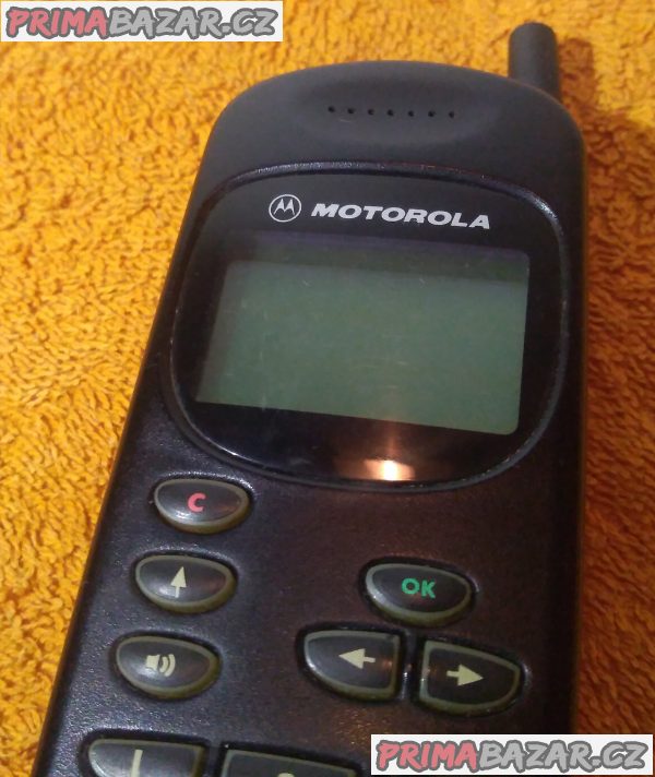Sběratelský mobil Motorola MG2-4B21S-L!!! Sběratelský mobil Motorola MG2-4B21S-L!!!