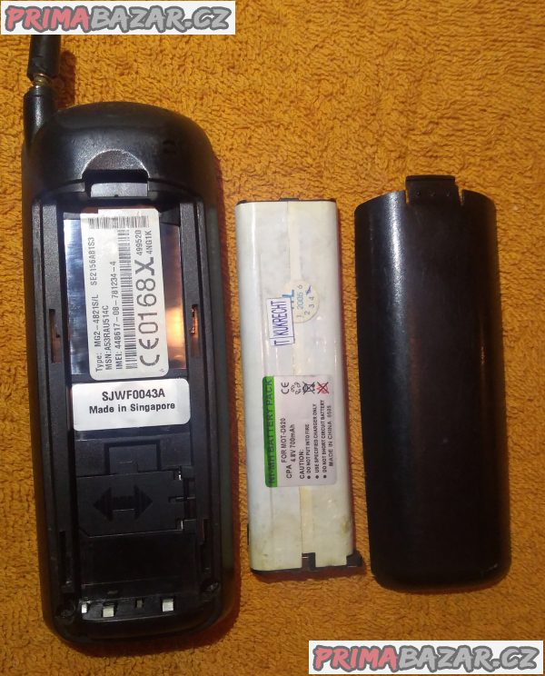 Sběratelský mobil Motorola MG2-4B21S-L!!! Sběratelský mobil Motorola MG2-4B21S-L!!!