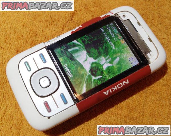 Vysouvací Nokia 5300 - funguje částečně. Vysouvací Nokia 5300 - funguje částečně.