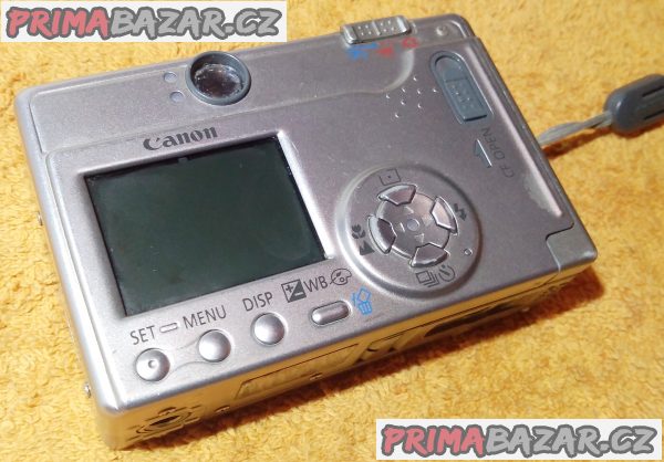 Digitální foťák a kamera Canon S230. Digitální foťák a kamera Canon S230.