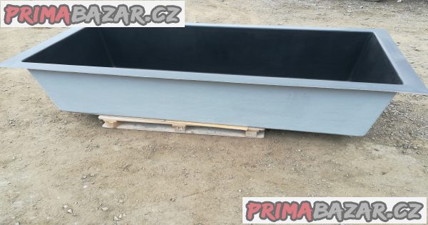 Obdélníková sklolaminátová nádoba 70x140 H-35 cm. Doprava zdarma na území ČR Obdélníková sklolaminátová nádoba 70x140 H-35 cm. Doprava zdarma na území ČR
