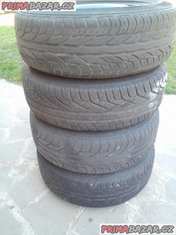 LETNÍ PNEU S DISKY na fiat stilo195/65 R15, LETNÍ PNEU S DISKY na fiat stilo195/65 R15,