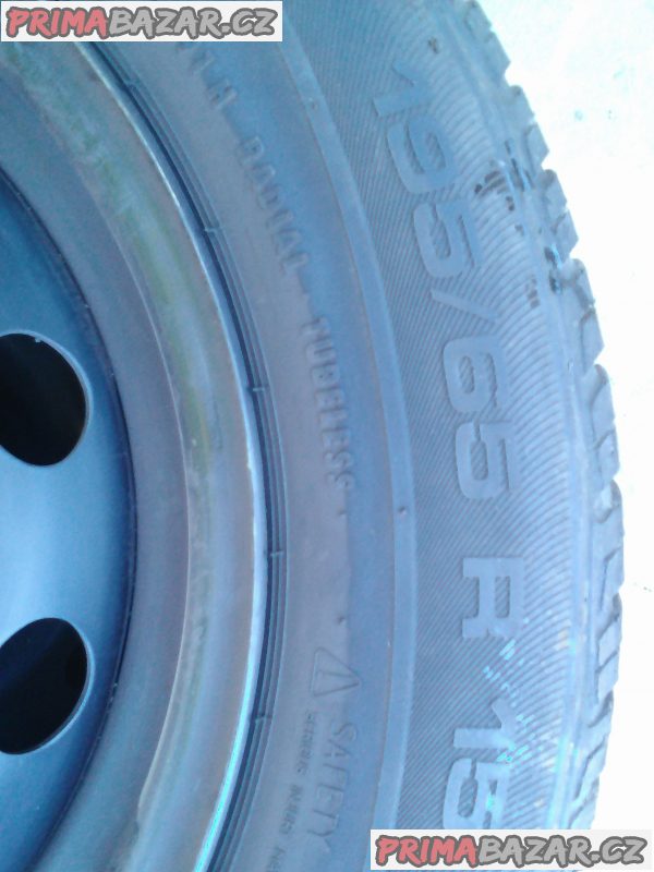 LETNÍ PNEU S DISKY na fiat stilo195/65 R15, LETNÍ PNEU S DISKY na fiat stilo195/65 R15,