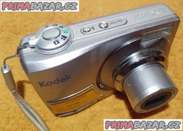 Digitální foťák Kodak EasyShare C713 - má 2 nedostatky. Digitální foťák Kodak EasyShare C713 - má 2 nedostatky.