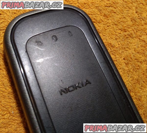 Bezdrátový externí GPS přijímač NOKIA LD-3W. Bezdrátový externí GPS přijímač NOKIA LD-3W.