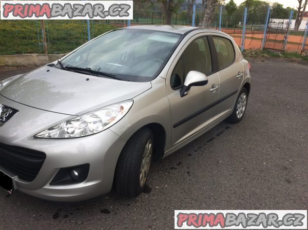 Peugeot 207 pouze 70 TKM, TOP trendy