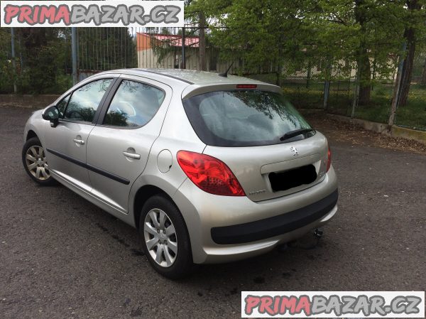 Peugeot 207 pouze 70 TKM, TOP trendy