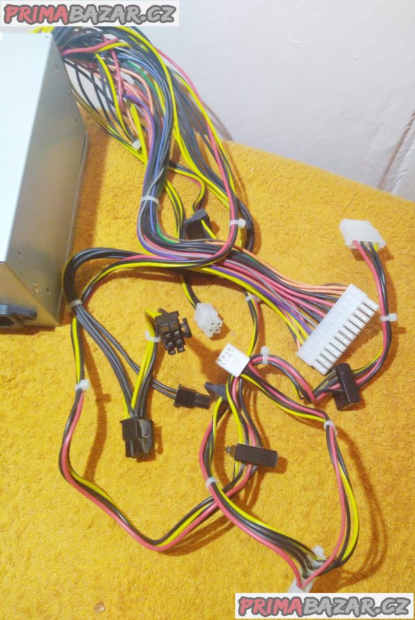 PC zdroj FSP450-60EP - až 500 W. PC zdroj FSP450-60EP - až 500 W.