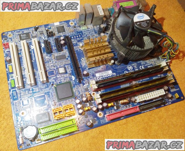 Zákl. deska Gigabyte GA-8I945P-G-RH + procesor a chladič a 4 GB RAM!!! Zákl. deska Gigabyte GA-8I945P-G-RH + procesor a chladič a 4 GB RAM!!!