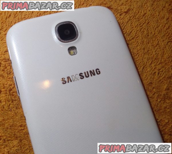 Samsung Galaxy S4 - k opravě nebo na náhradní díly!!! Samsung Galaxy S4 - k opravě nebo na náhradní díly!!!