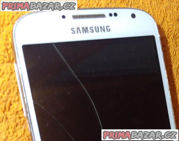 Samsung Galaxy S4 - k opravě nebo na náhradní díly!!! Samsung Galaxy S4 - k opravě nebo na náhradní díly!!!