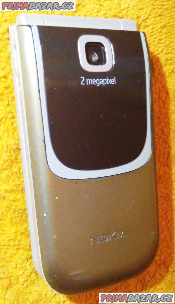 Výklopná Nokia 7020 -velice hezká s 1 nedostatkem!!! Výklopná Nokia 7020 -velice hezká s 1 nedostatkem!!!