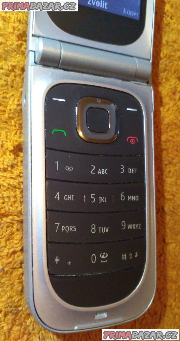 Výklopná Nokia 7020 -velice hezká s 1 nedostatkem!!! Výklopná Nokia 7020 -velice hezká s 1 nedostatkem!!!