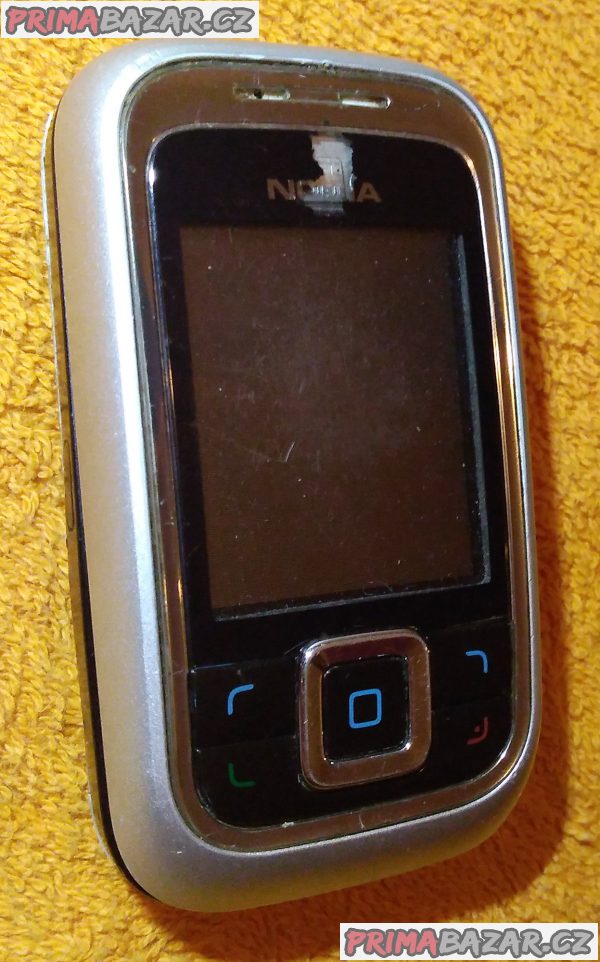 Výsuvná Nokia 6111 - k opravě nebo na náhradní díly!!! Výsuvná Nokia 6111 - k opravě nebo na náhradní díly!!!