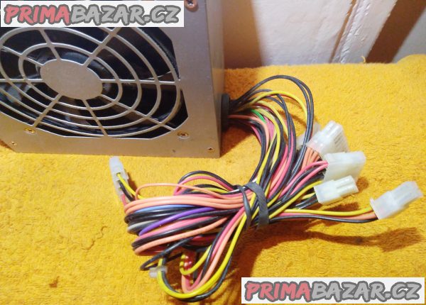3x PC zdroj 300 až 450 W - levně!!! 3x PC zdroj 300 až 450 W - levně!!!