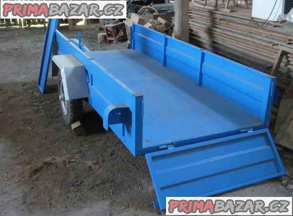 Prodám dvoukolovou káru za traktor Prodám dvoukolovou káru za traktor