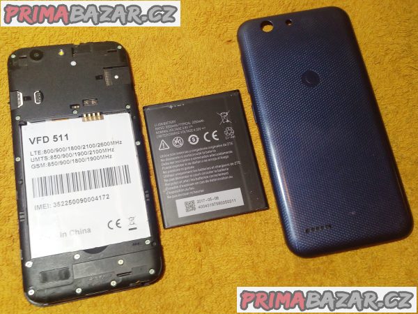 Vodafone Smart E8 - funkční s popraskaným displejem!!! Vodafone Smart E8 - funkční s popraskaným displejem!!!