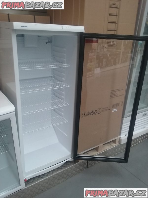 Prosklená lednice 320 L Prosklená lednice 320 L