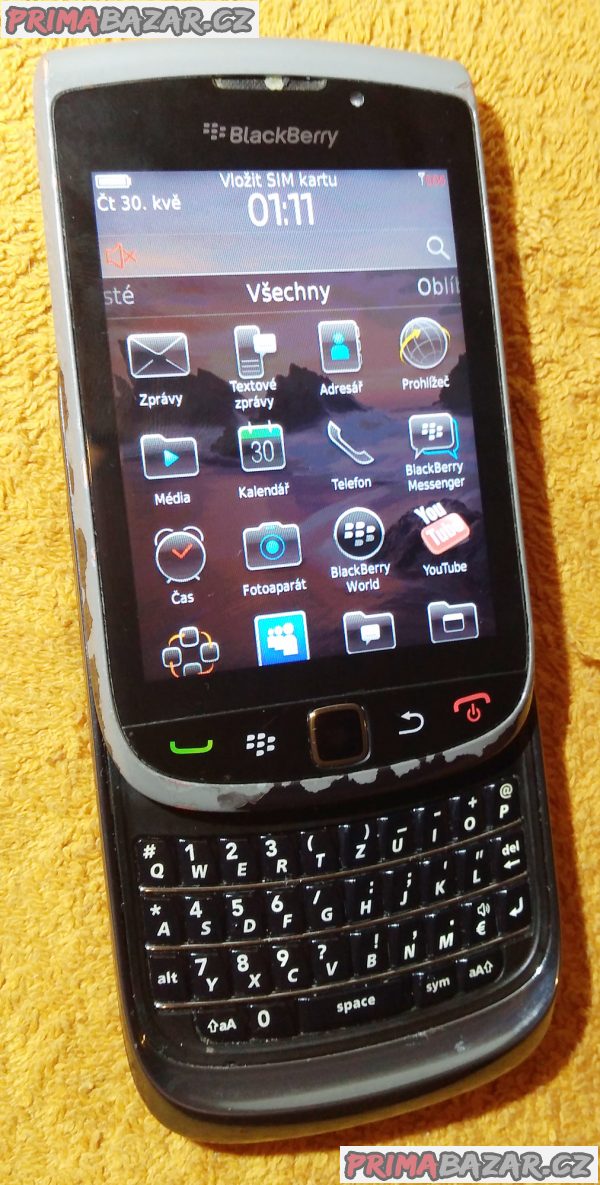 Výsuvný BlackBerry 9800 Torch - s poškoz. kontakty pod SIM!!! Výsuvný BlackBerry 9800 Torch - s poškoz. kontakty pod SIM!!!