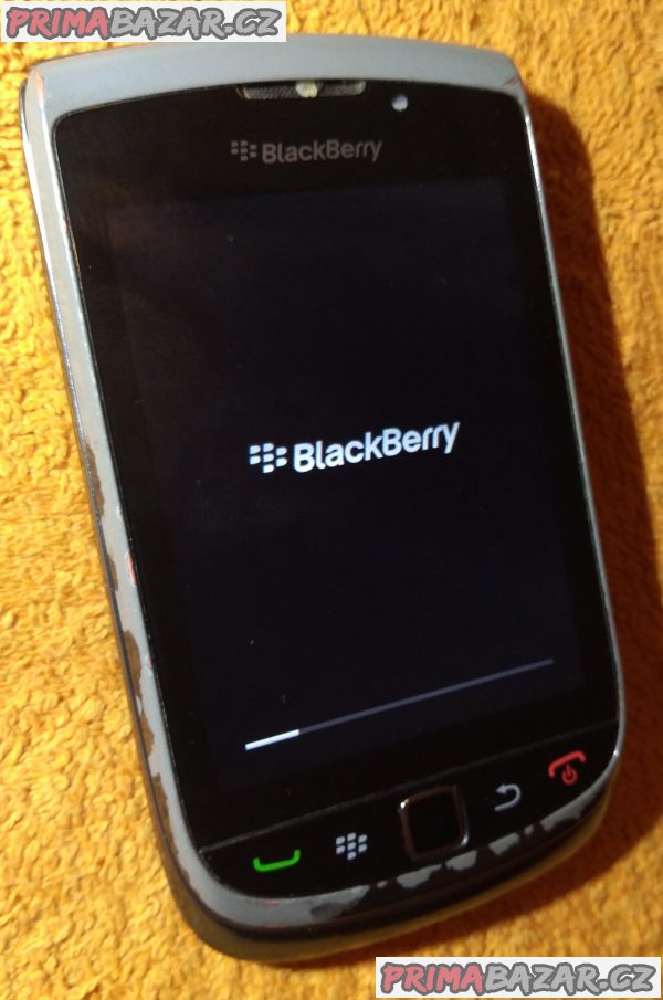 Výsuvný BlackBerry 9800 Torch - s poškoz. kontakty pod SIM!!! Výsuvný BlackBerry 9800 Torch - s poškoz. kontakty pod SIM!!!