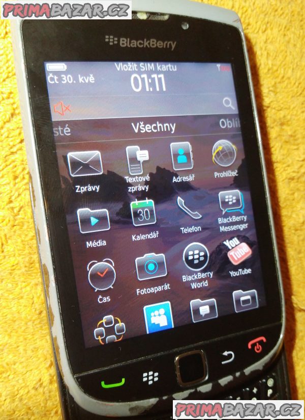 Výsuvný BlackBerry 9800 Torch - s poškoz. kontakty pod SIM!!! Výsuvný BlackBerry 9800 Torch - s poškoz. kontakty pod SIM!!!